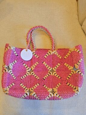 BTB Los Angeles Straw Tote